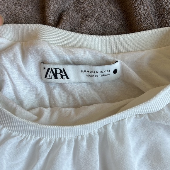 Zara mesh long sleeve - Picture 2 of 5